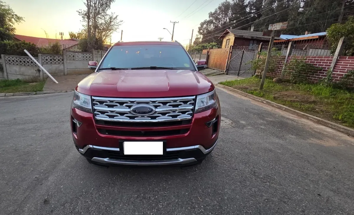 FORD EXPLORER 2.3 Xlt At 4x4 año 2020