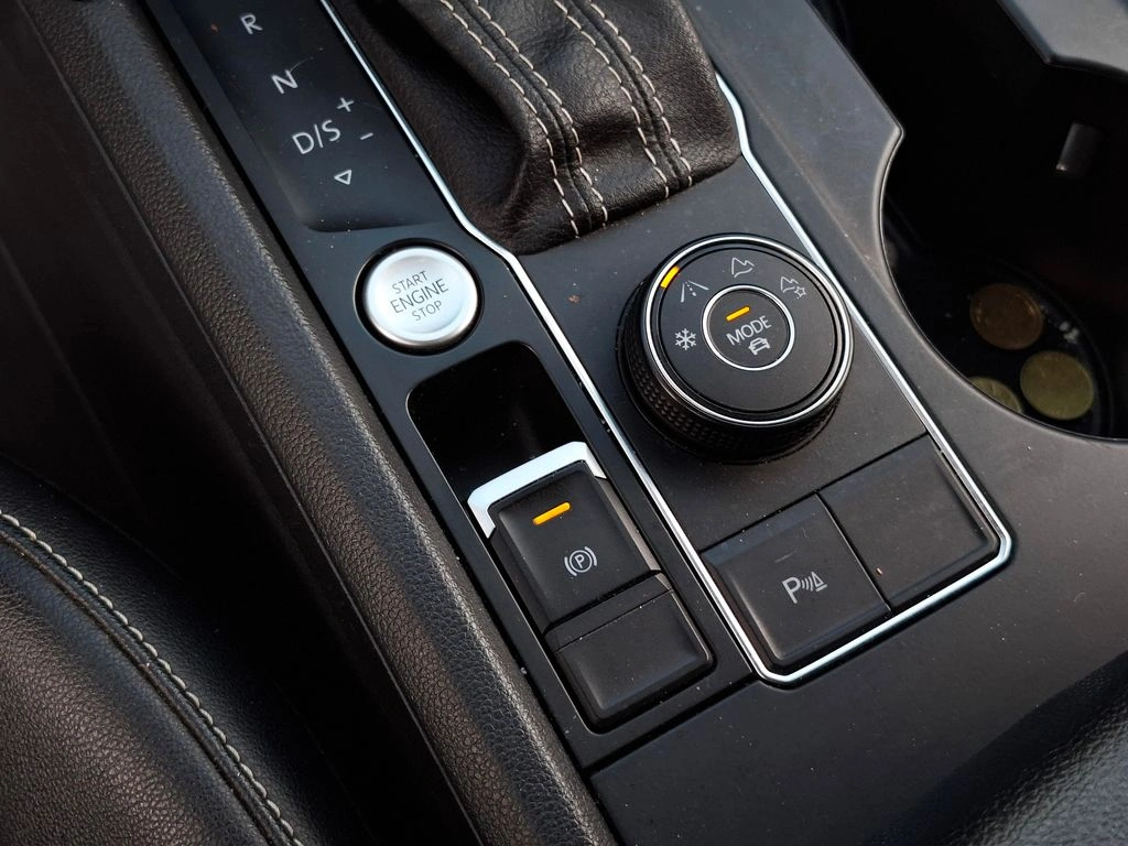 Volkswagen Atlas 3.6 Fsi Comfortline 4motion At año 2022
