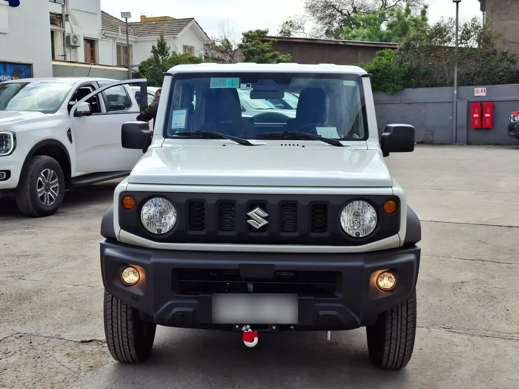 Suzuki Jimny Gl Winche Mt 4x4 Precio+ Iva año 2026