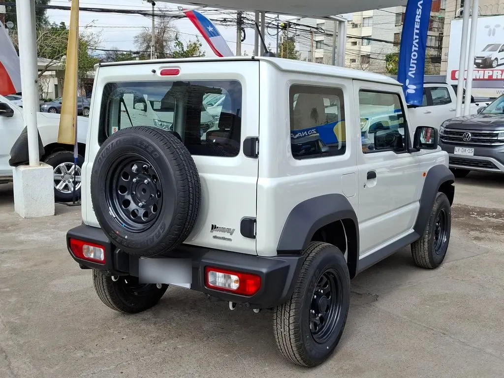 Suzuki Jimny Gl Winche Mt 4x4 Precio+ Iva año 2026