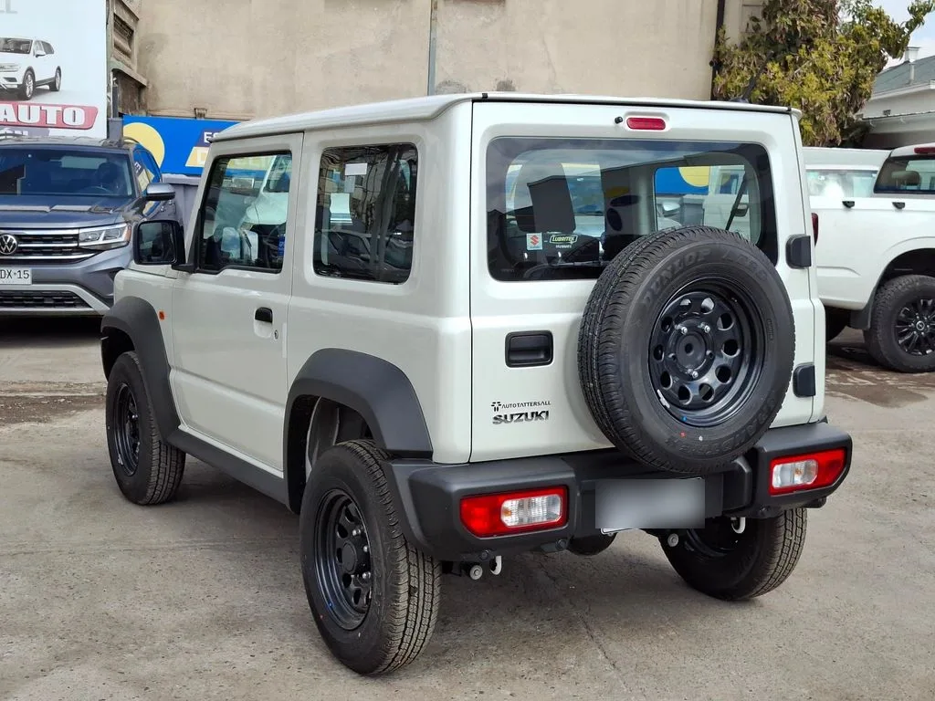 Suzuki Jimny Gl Winche Mt 4x4 Precio+ Iva año 2026