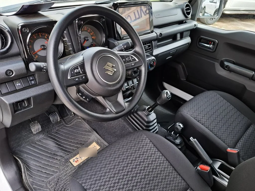 Suzuki Jimny Gl Winche Mt 4x4 Precio+ Iva año 2026