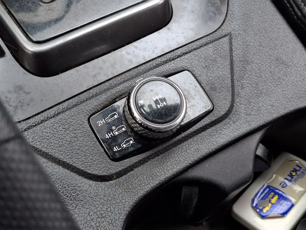 Ssangyong Grand Musso 2.2d Limited Plus Auto 4x4 At año 2024