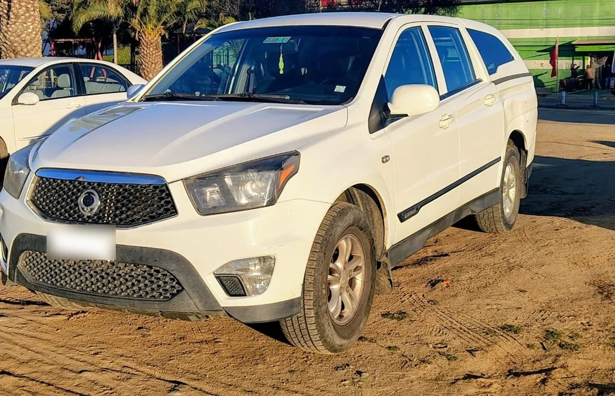 SSANGYONG ACTYON SPORTS 2.0 2ab Abs Ll Te At Diesel año 2014