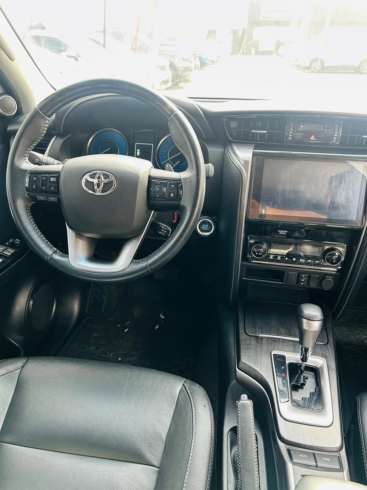 TOYOTA FORTUNER 2.7 Srx At año 2023