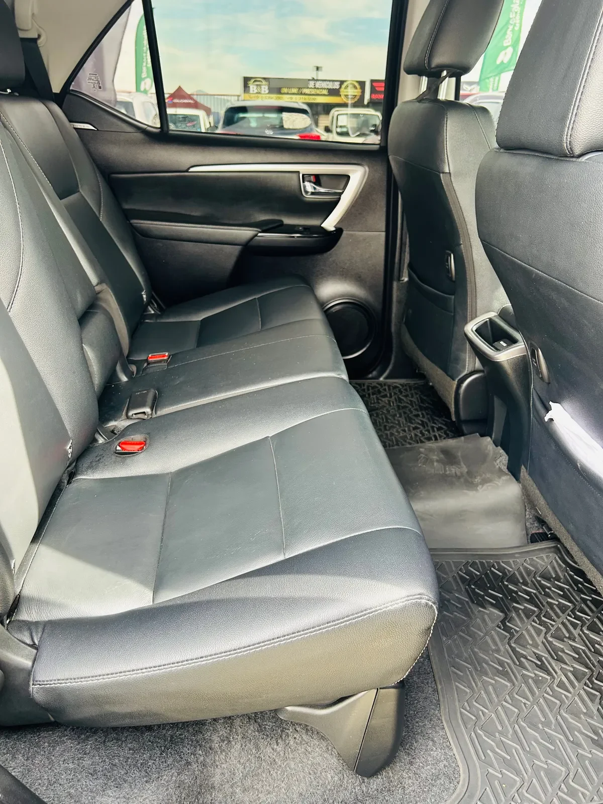 TOYOTA FORTUNER 2.7 Srx At año 2023