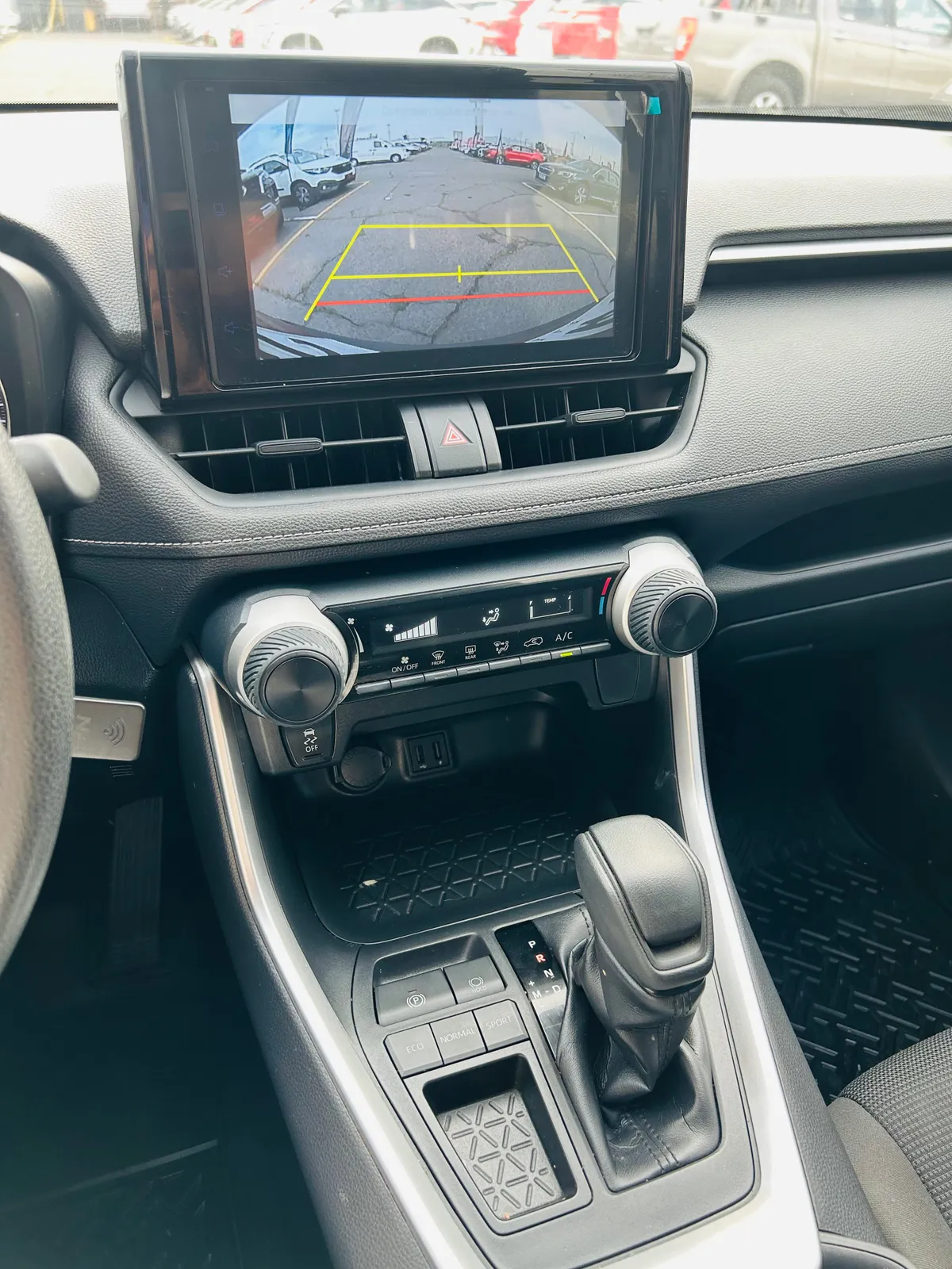 TOYOTA RAV4 2.0 Le At año 2022