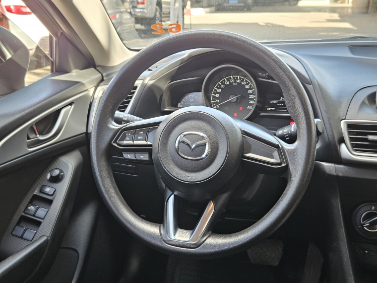Mazda 3 New 3 1.6 Aut año 2018
