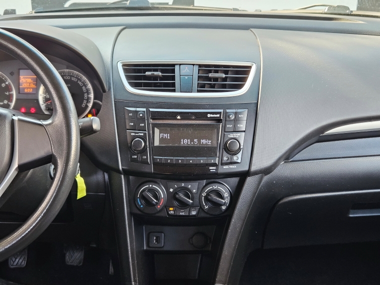 Suzuki Swift Swift Gl Hb 1.2 año 2017