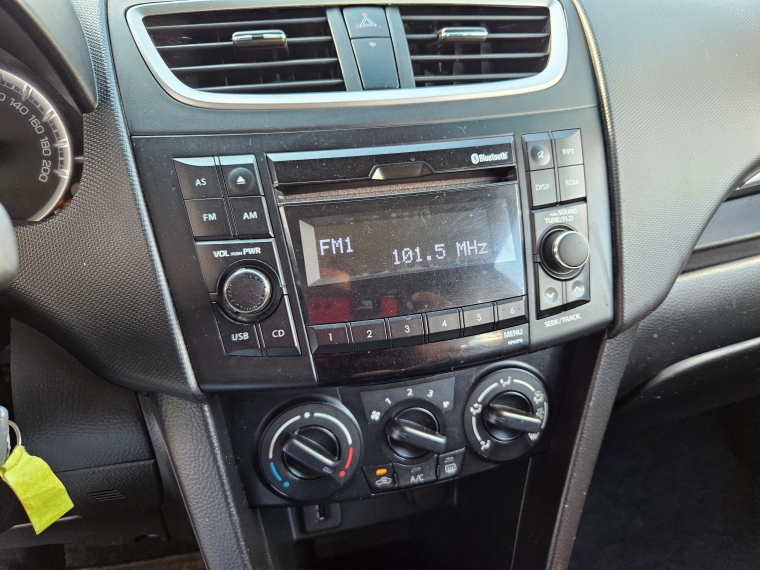 Suzuki Swift Swift Gl Hb 1.2 año 2017