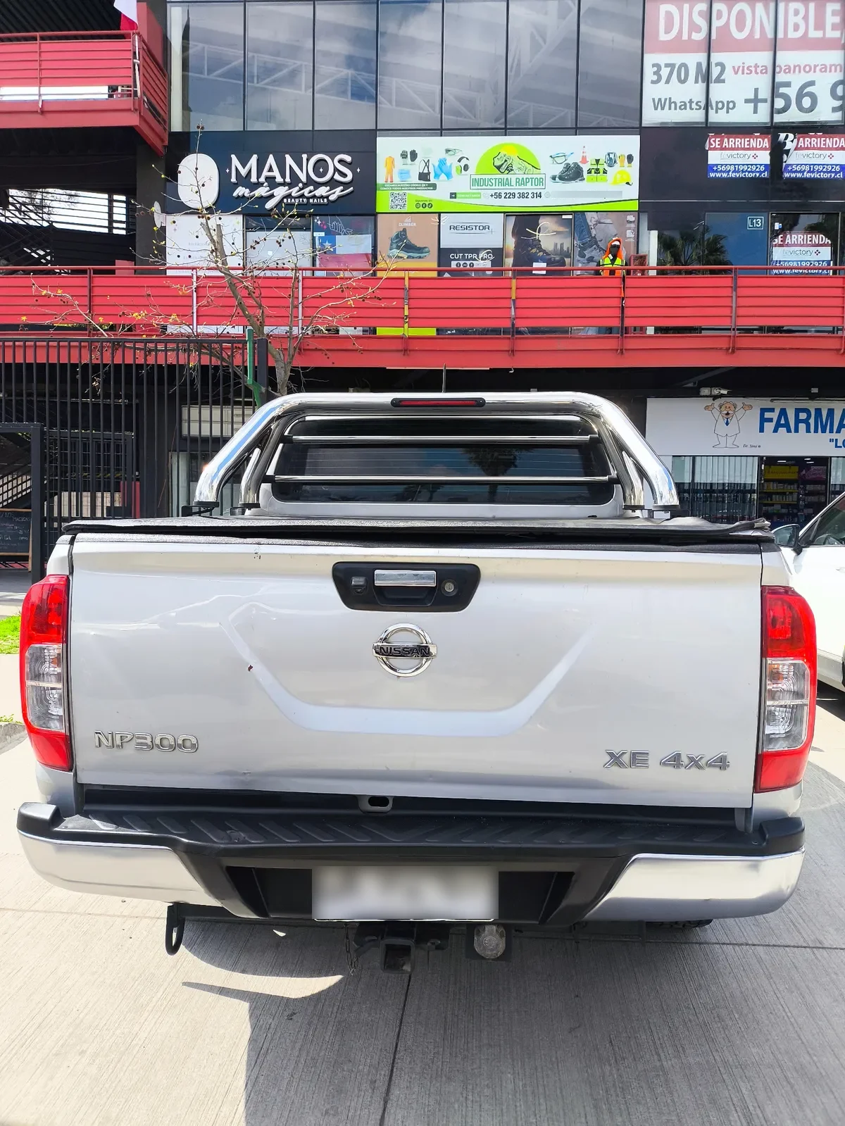NISSAN NP300 2.3 Dc Xe Mt Diesel 4x4 año 2019