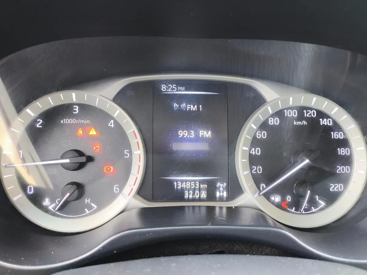 NISSAN NP300 2.3 Dc Xe Mt Diesel 4x4 año 2019