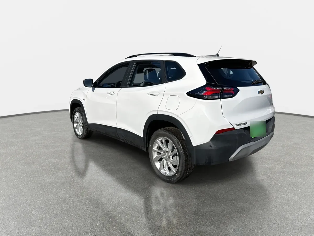 Chevrolet Tracker 1.2t Ltz T 4x2 At 5p año 2026