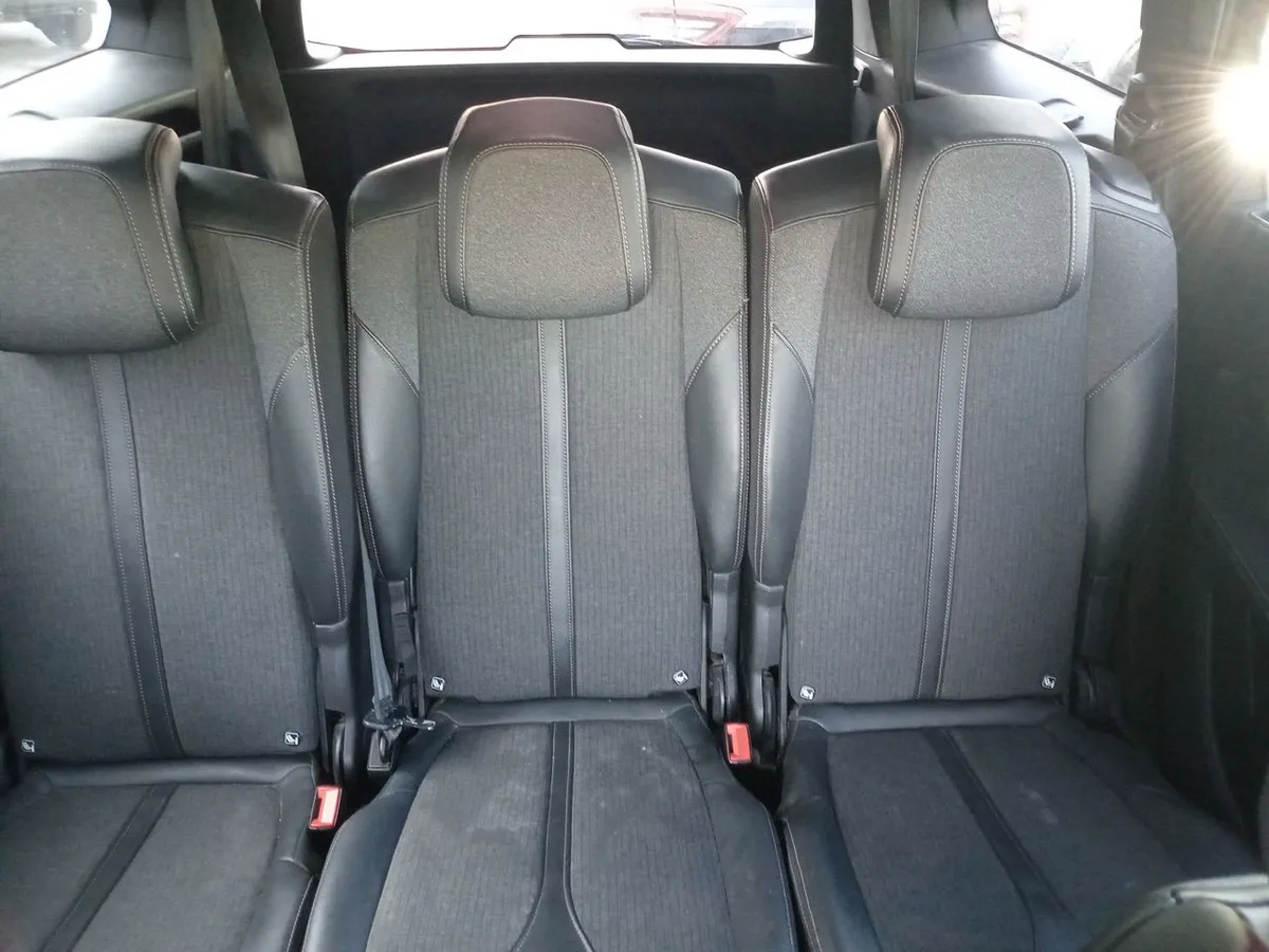 Peugeot 5008 1.6 Gt-Line Puretech 4x2 180 Eat8 5p año 2020