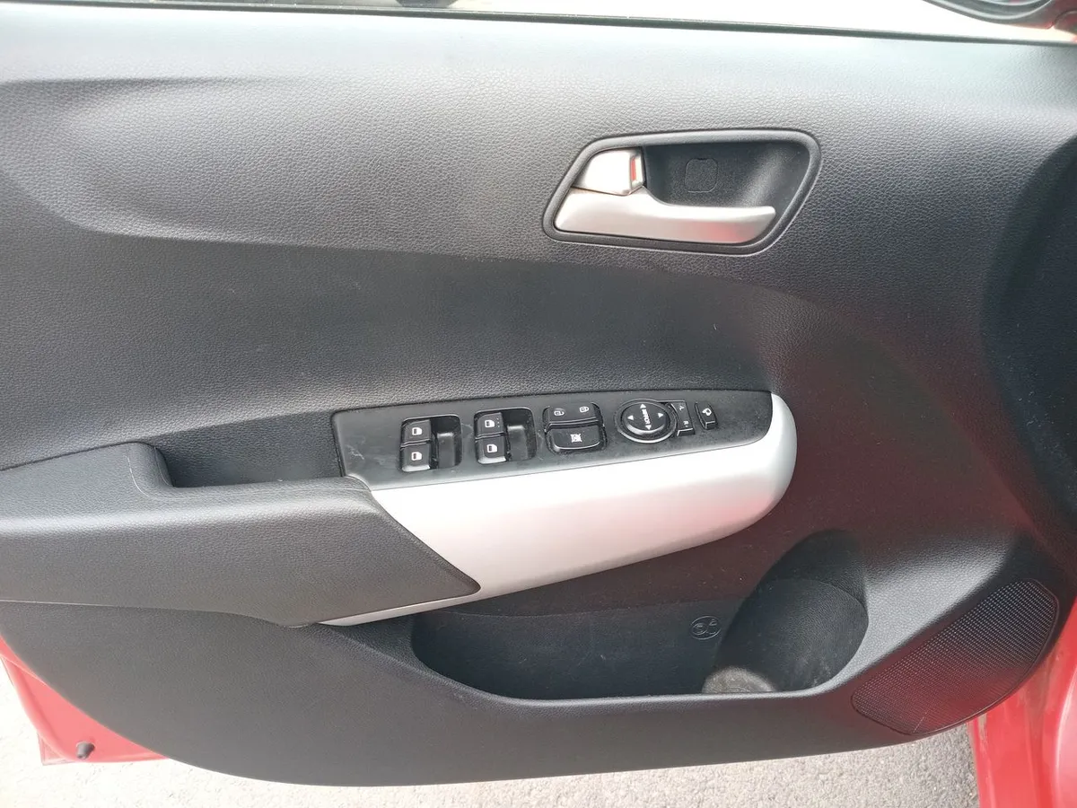 Kia Morning 1.2 Ex 4x2 Hb Abs Ac 5mt 5p año 2023