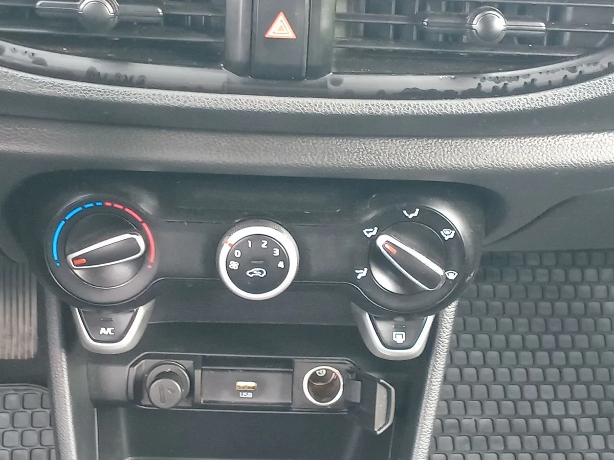Kia Morning 1.2 Ex 4x2 Hb Abs Ac 5mt 5p año 2023