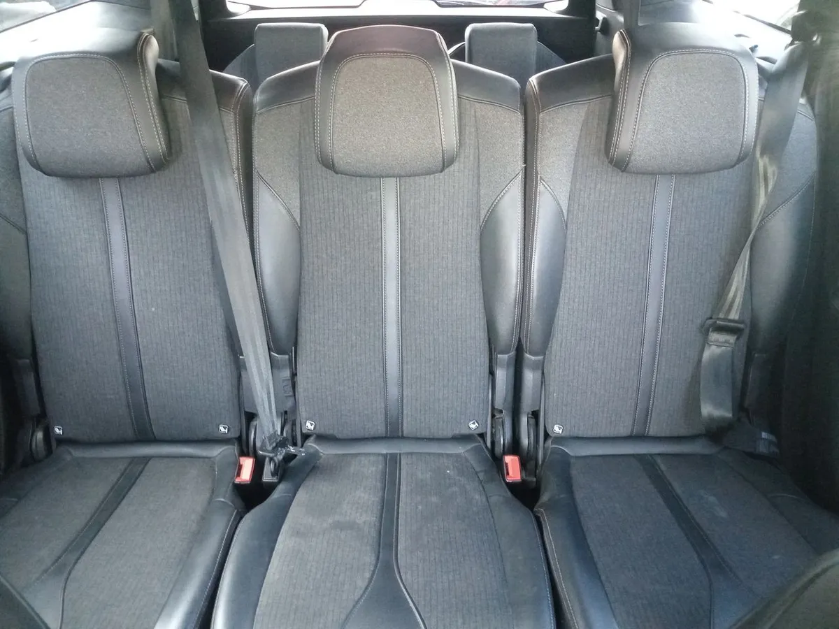 Peugeot 5008 1.6 Gt-Line Puretech 4x2 180 Eat8 5p año 2020