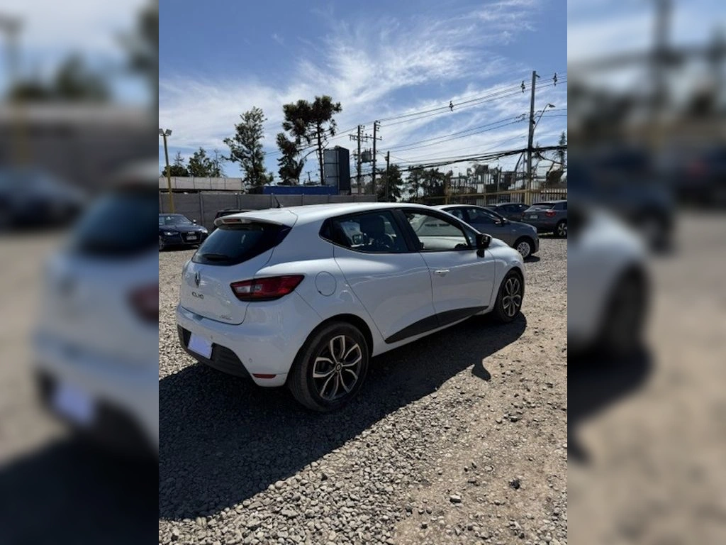 Renault Clio 1.2 Expression año 2017