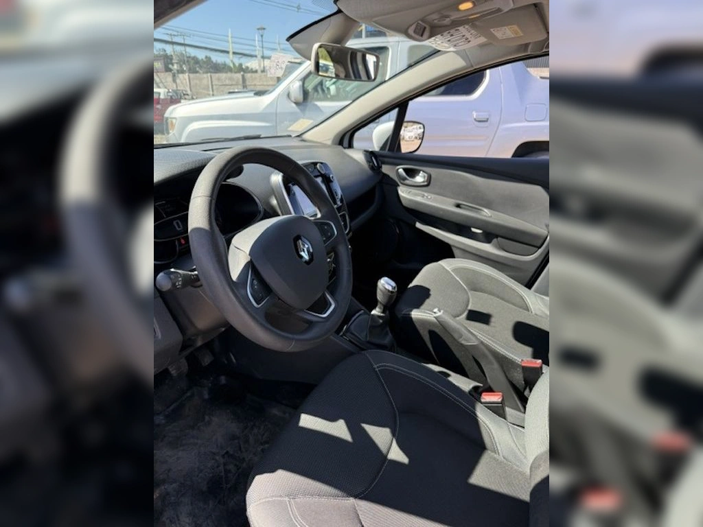 Renault Clio 1.2 Expression año 2017