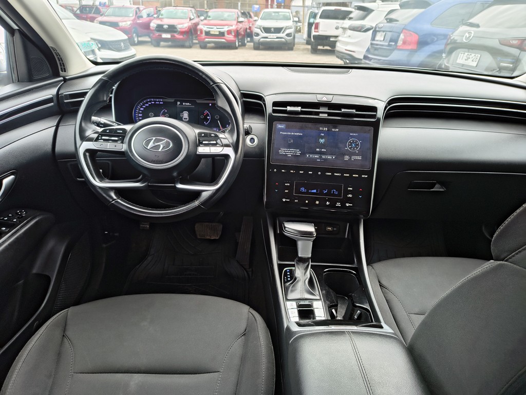 Hyundai Tucson 2.0 Gasolina 4x4 T/a año 2024