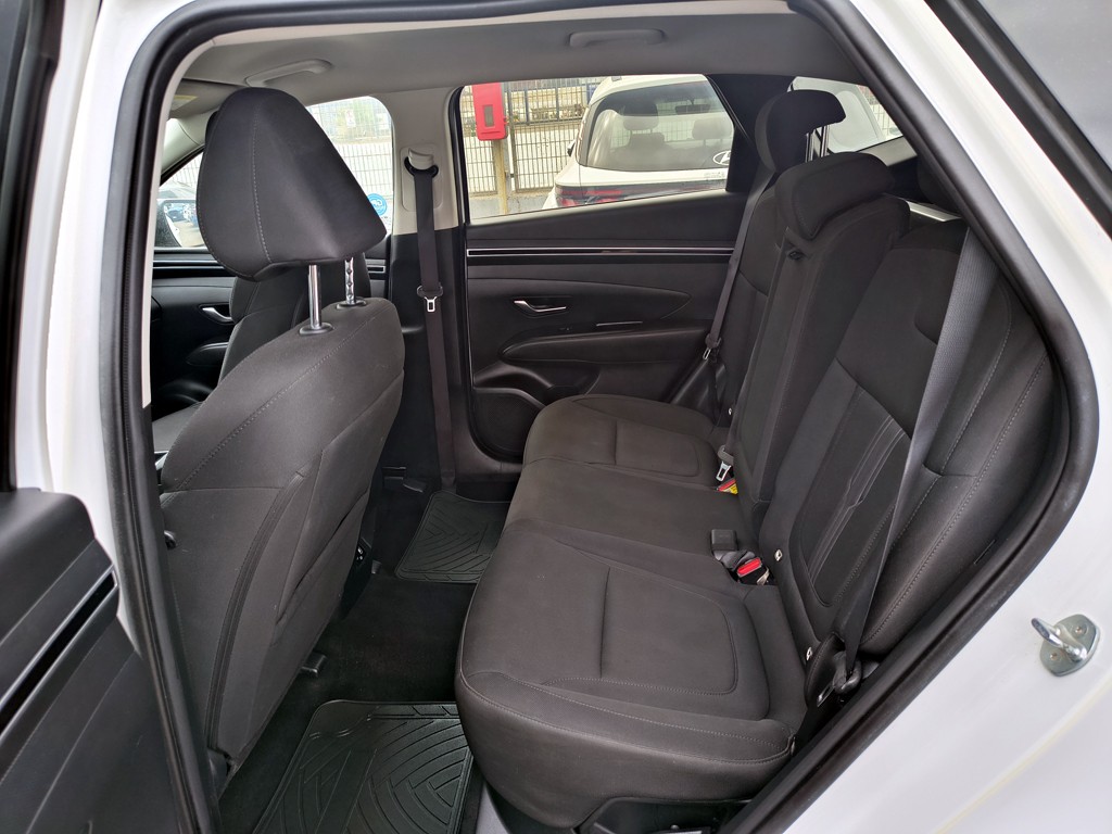 Hyundai Tucson 2.0 Gasolina 4x4 T/a año 2024