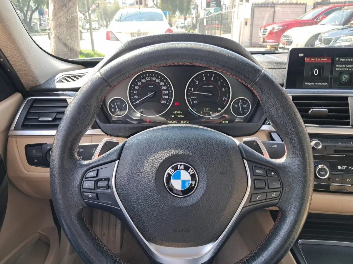 BMW 320 2.0 Sport At año 2018
