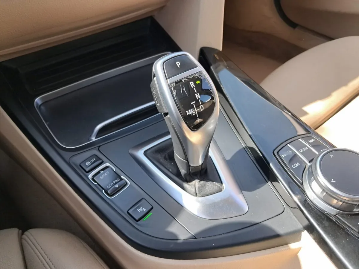 BMW 320 2.0 Sport At año 2018