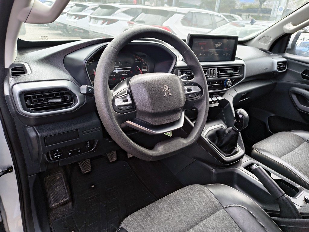 Peugeot Landtrek 1.9 Diesel 4x2 T/m año 2023