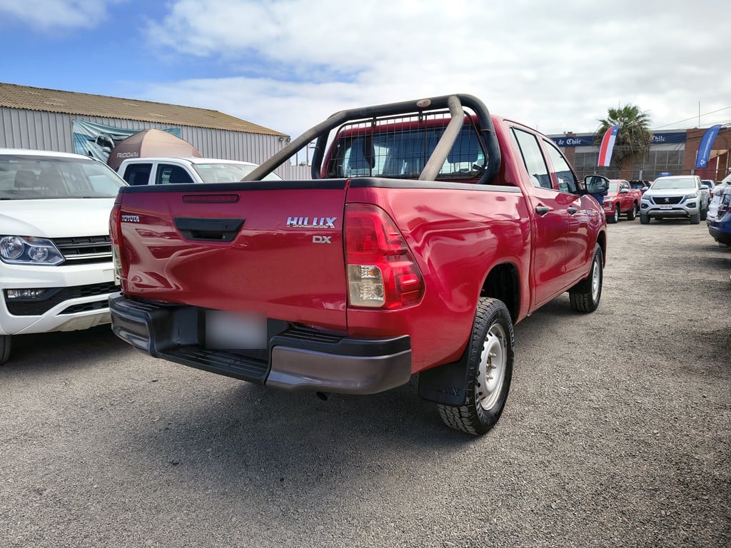 Toyota Hilux 2.4 Diesel 4x2 T/m año 2022