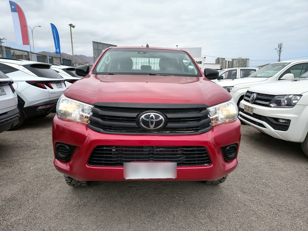 Toyota Hilux Tss 2.4 Diesel 4x4 T/m año 2023