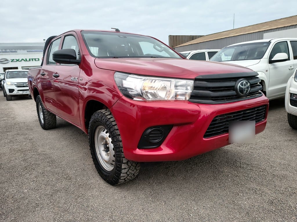 Toyota Hilux Tss 2.4 Diesel 4x4 T/m año 2023