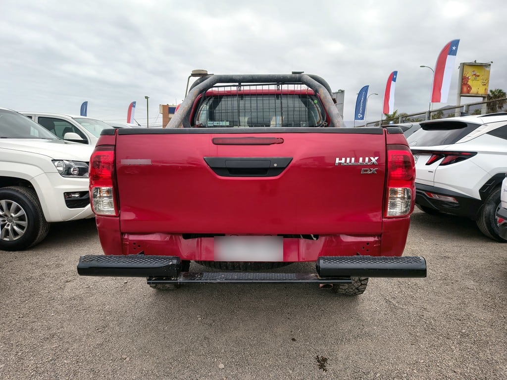 Toyota Hilux Tss 2.4 Diesel 4x4 T/m año 2023