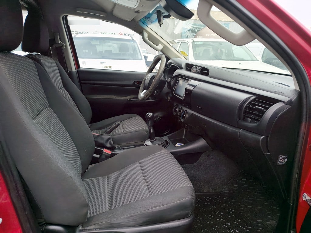 Toyota Hilux Tss 2.4 Diesel 4x4 T/m año 2023