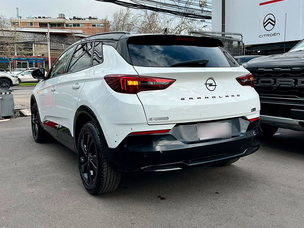 Opel Grandland Td 1.5 Aut año 2023