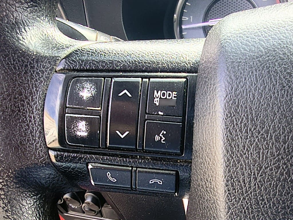 Toyota Hilux 2.8 Sr Diesel 4x4 T/m año 2023
