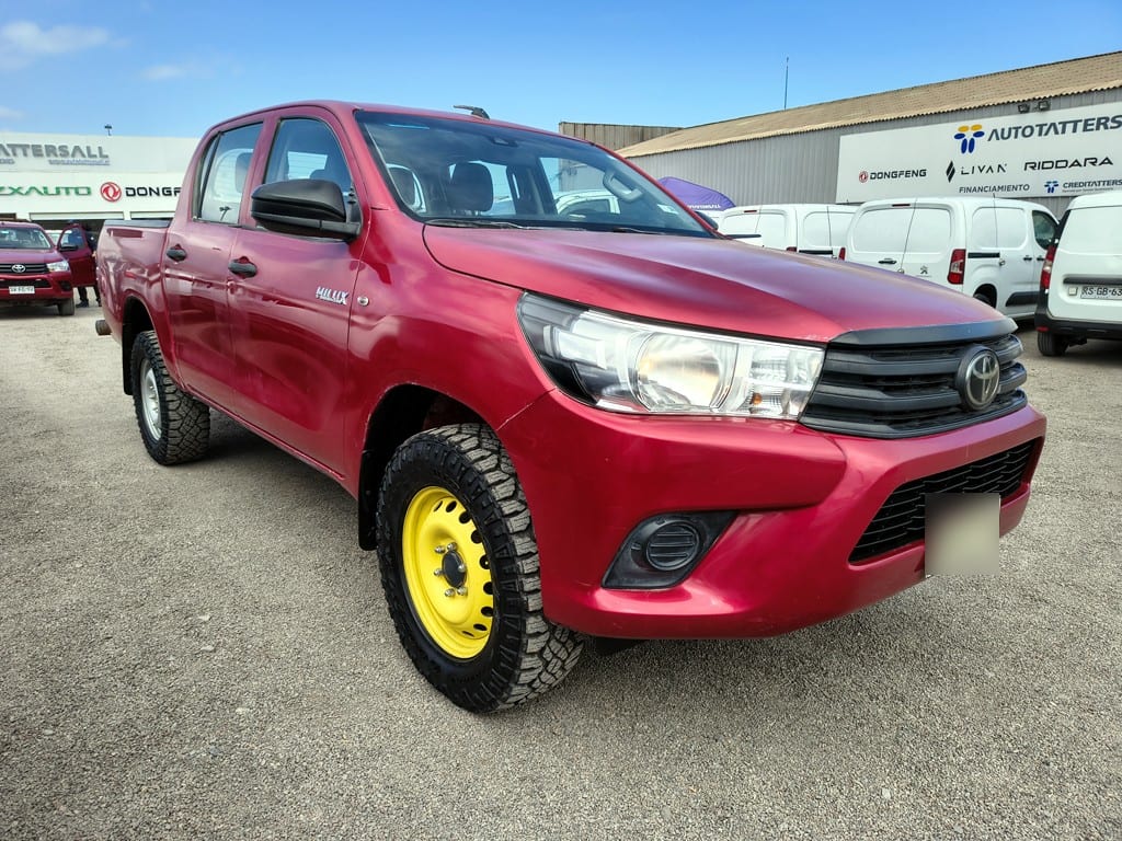 Toyota Hilux Tss 2.4 Diesel 4x4 T/m año 2023