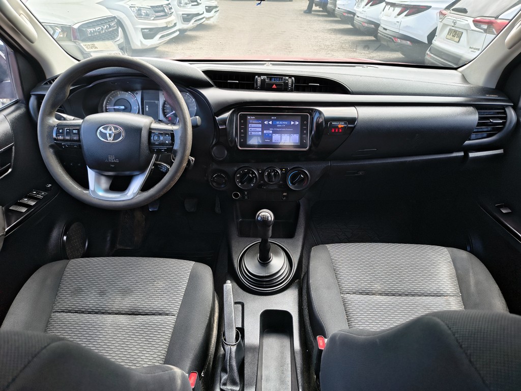 Toyota Hilux Tss 2.4 Diesel 4x4 T/m año 2023