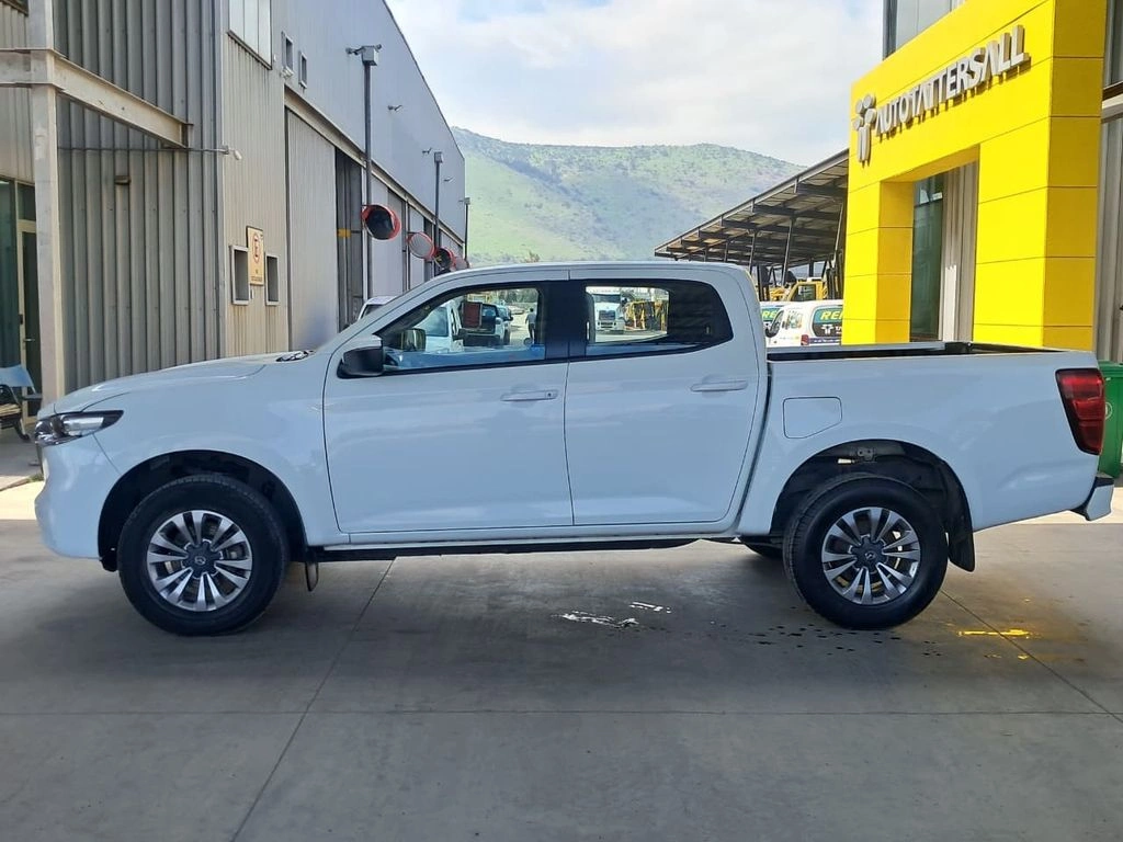 Mazda Bt-50 3.0 4x4 Mt año 2023