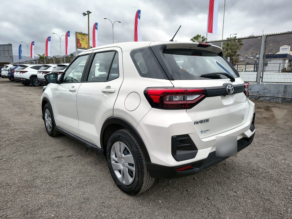 Toyota Raize 1.2 Gasolina 4x2 T/m año 2025