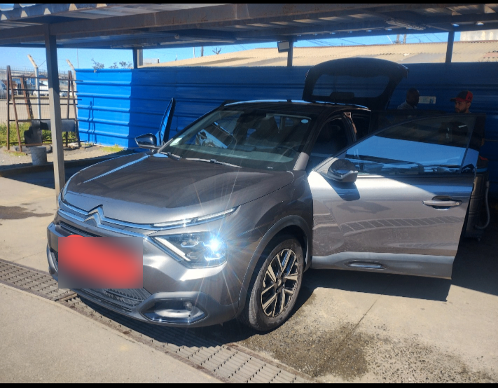 CITROEN C-4 1.2 Puretech 130 S&s Eat8 Feel Pack At año 2025