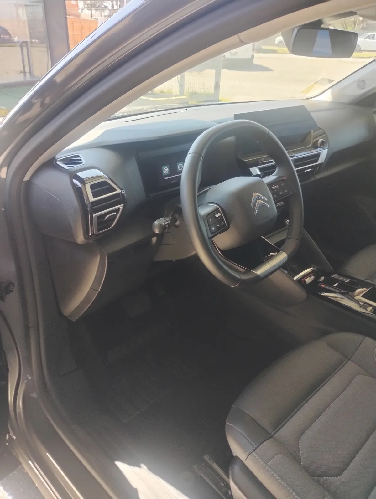 CITROEN C-4 1.2 Puretech 130 S&s Eat8 Feel Pack At año 2025