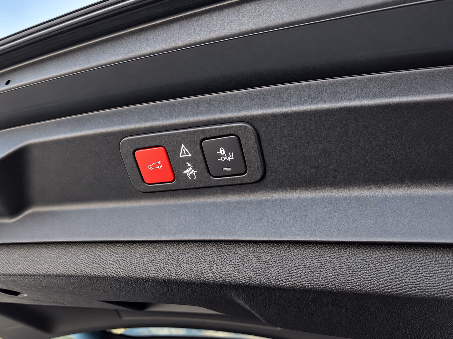 Peugeot 5008 Gt Bluehdi 4x2 año 2023