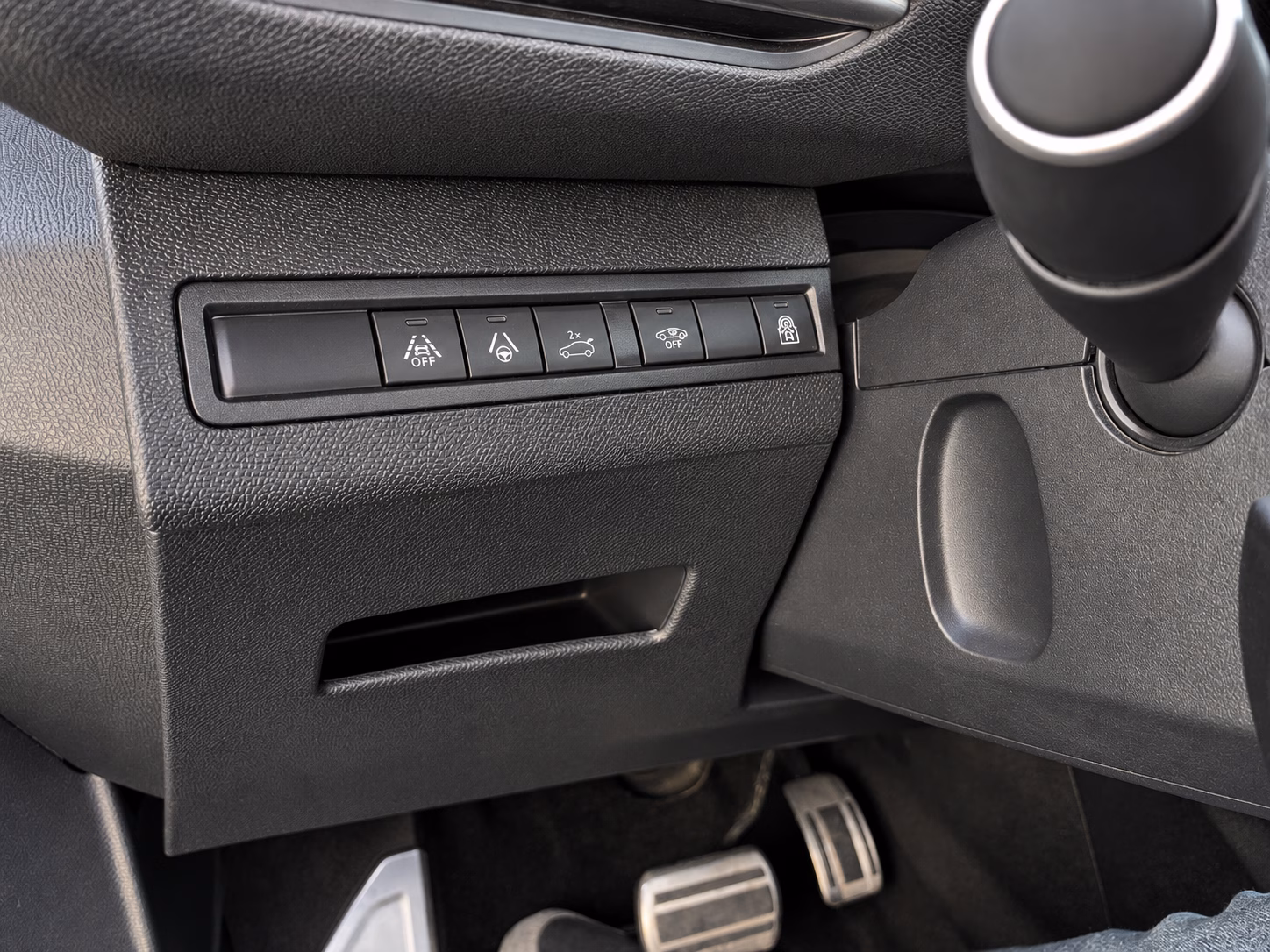 Peugeot 5008 Gt Bluehdi 4x2 año 2023
