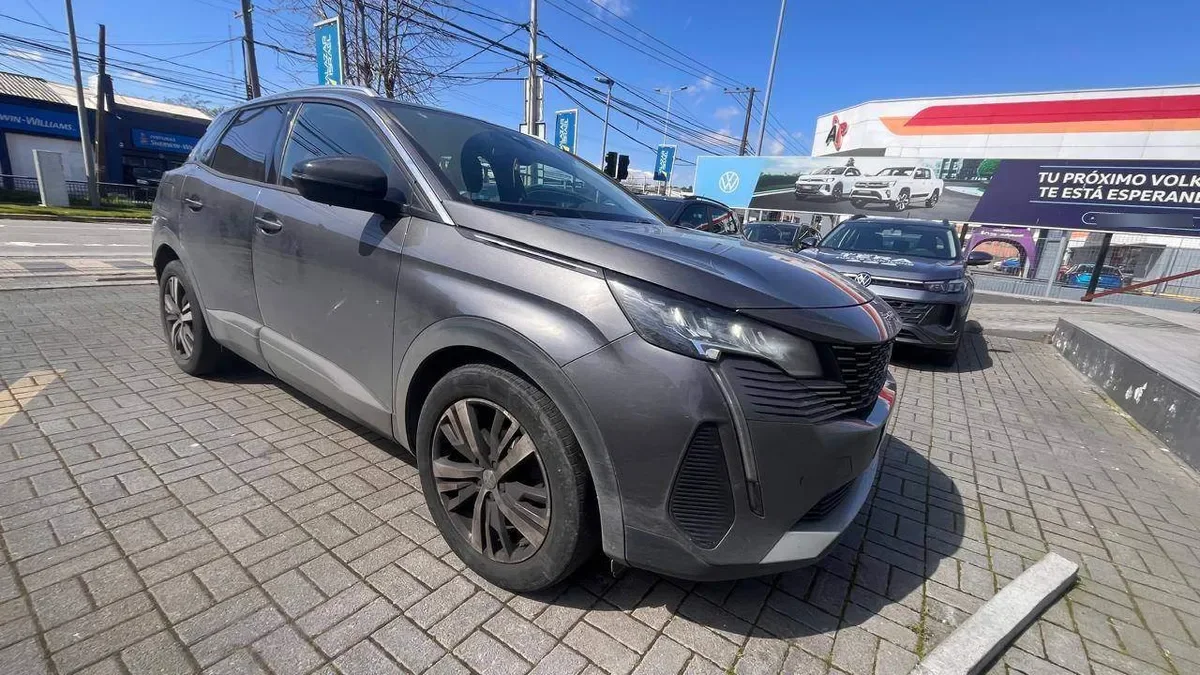 Peugeot 3008 1.5 Allure Pack Bluehdi 4x2 130 Eat8 5p año 2022