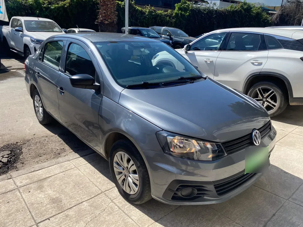 Volkswagen Voyage 1.6 4x2 Ac 2ab Mt 4p año 2017