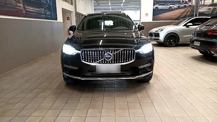 Volvo Xc60 2.0 T8 Recharge Ultimate Hybrid Awd At 5p año 2025