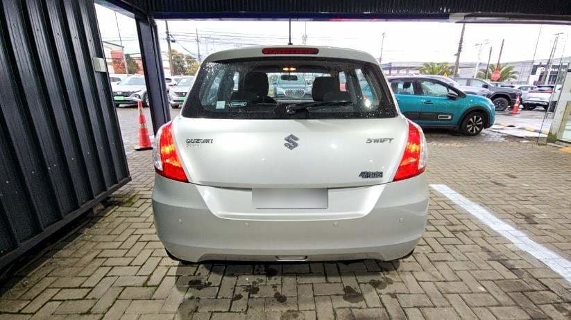 Suzuki Swift 1.2 Gl Sport 4x2 Hb Ac Mt 5p año 2018