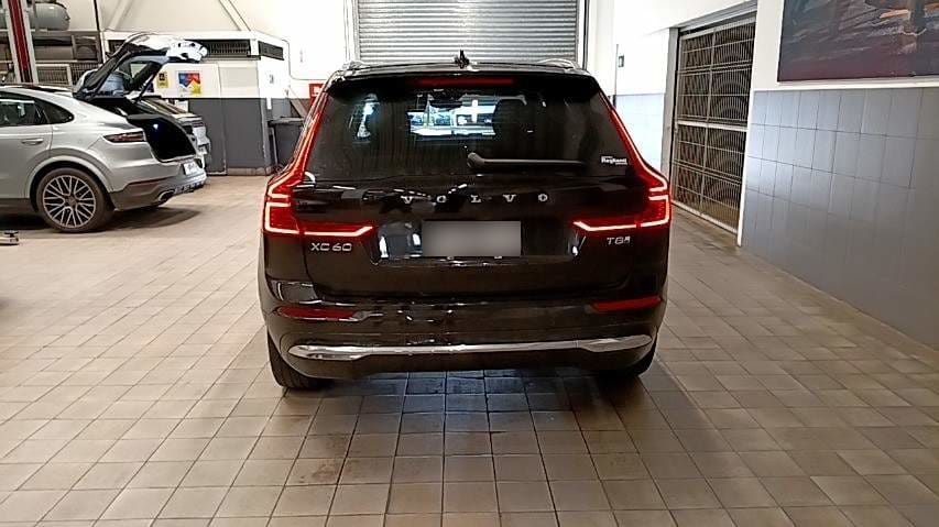 Volvo Xc60 2.0 T8 Recharge Ultimate Hybrid Awd At 5p año 2025