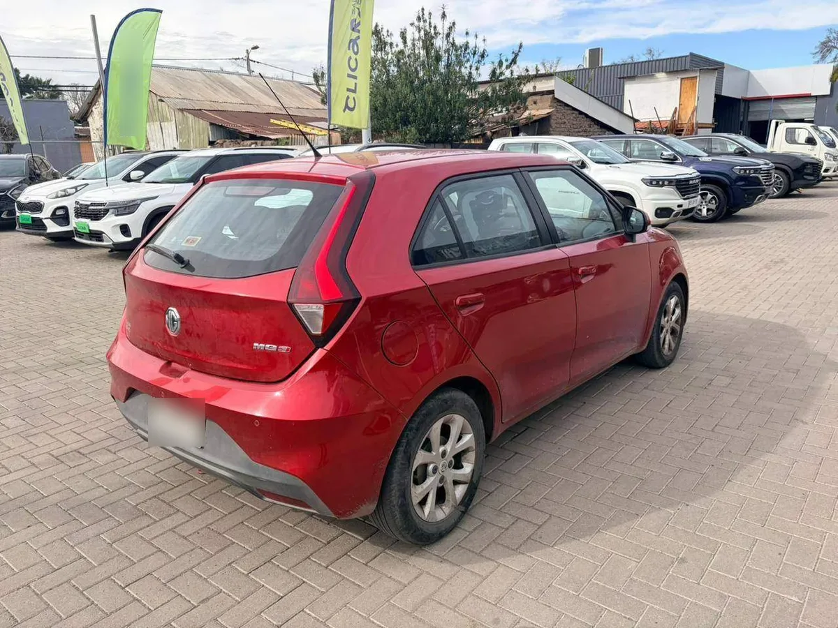 MG Mg 3 1.5 Std 4x2 Hb Mt 5p año 2022