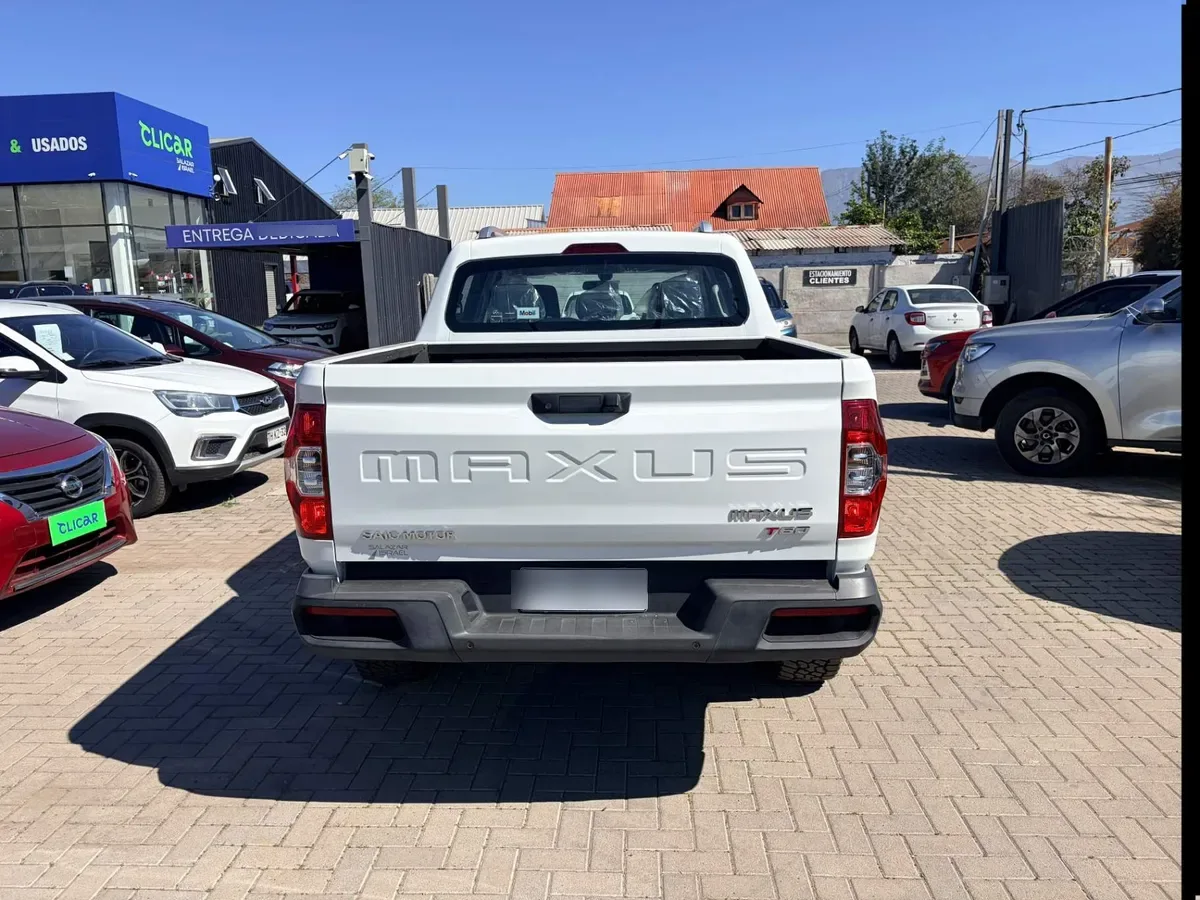 Maxus T60 2.0 Gl Diesel 4x4 Dob. Cab. Euro6 4ab Mt 4p año 2025